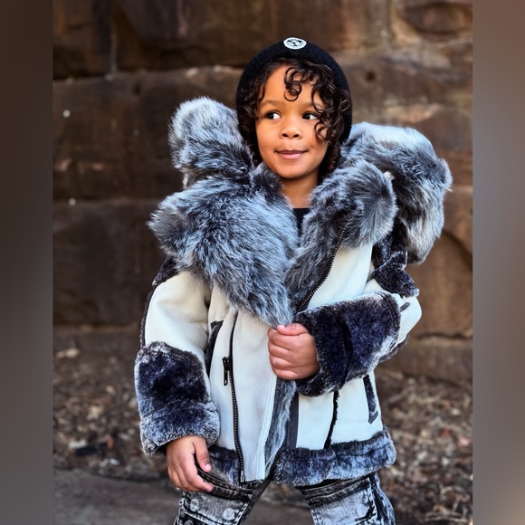 Jordan Craig fur toddler coat - Picture 1 of 9